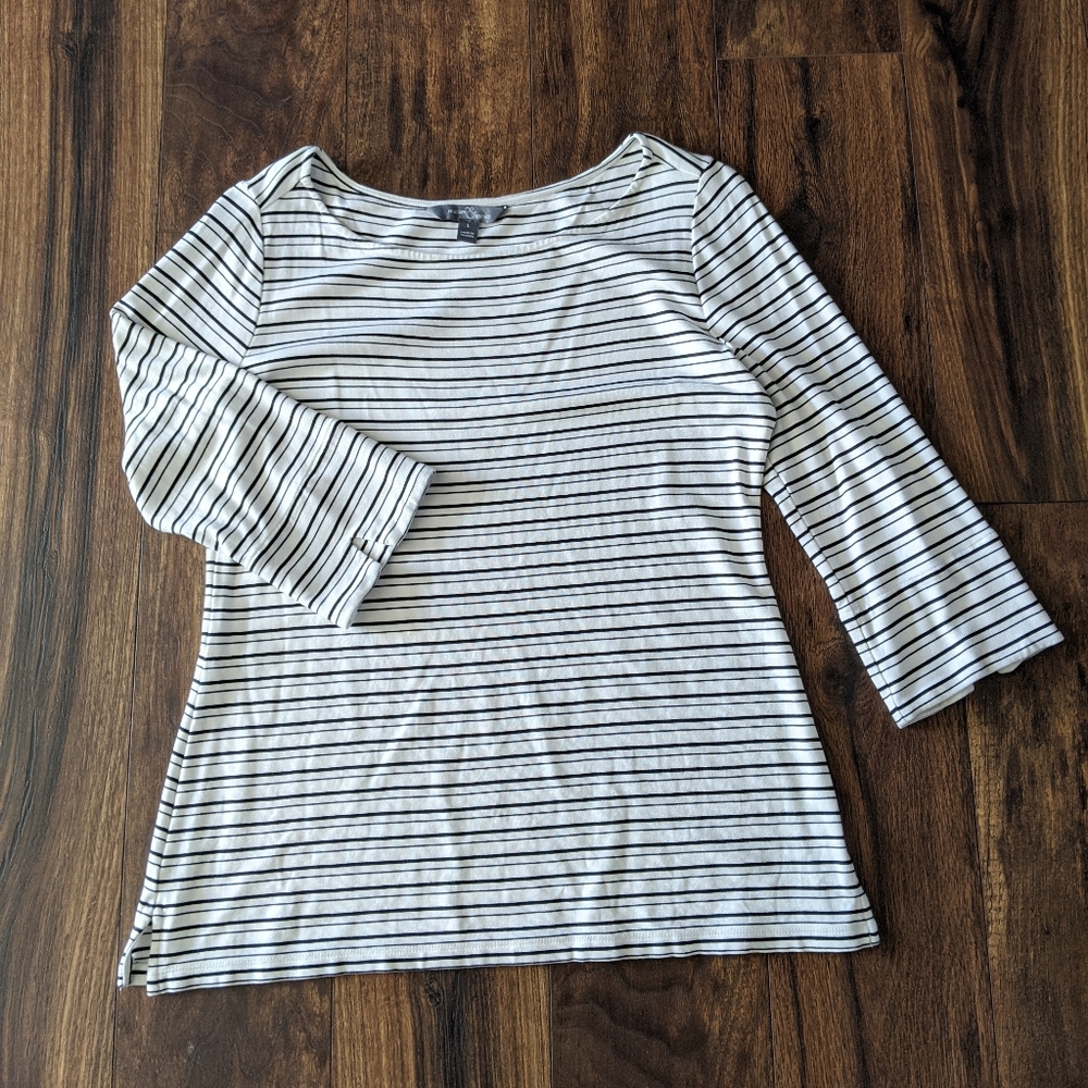 Market & Spruce L Striped Three Quarter Top